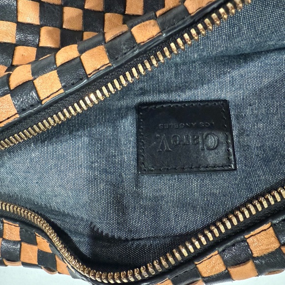 Clare V Grande Fanny - Picture 8 of 9